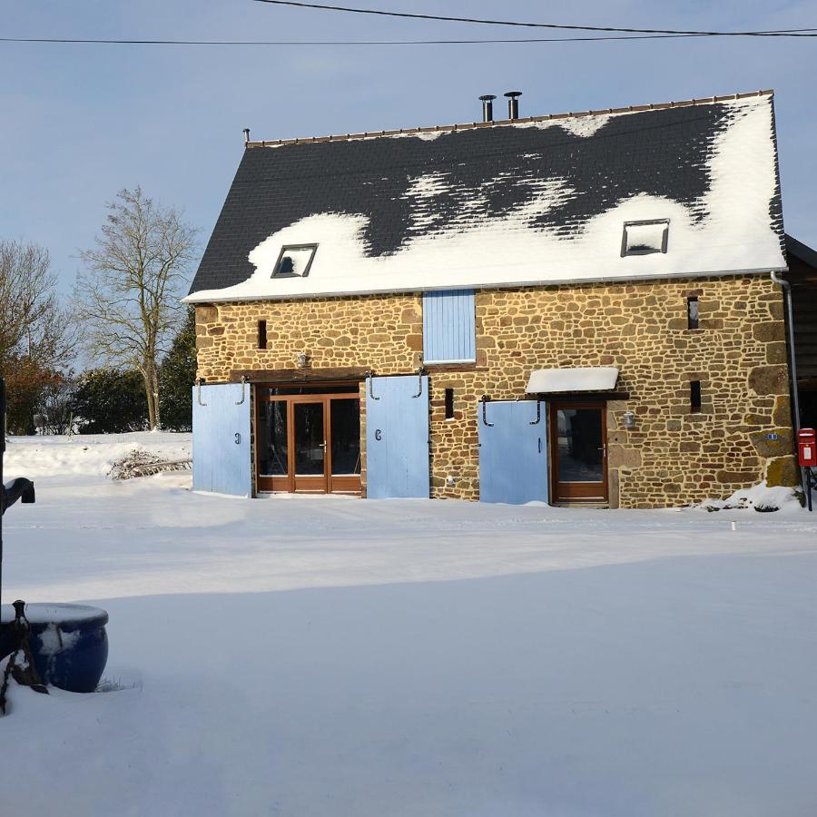Villa La Martinière à Saint-Aubin-Fosse-Louvain Extérieur photo