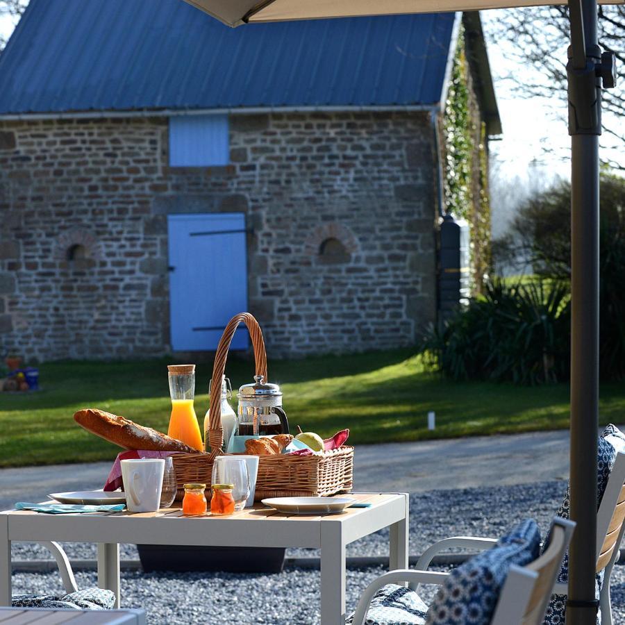 Villa La Martinière à Saint-Aubin-Fosse-Louvain Extérieur photo