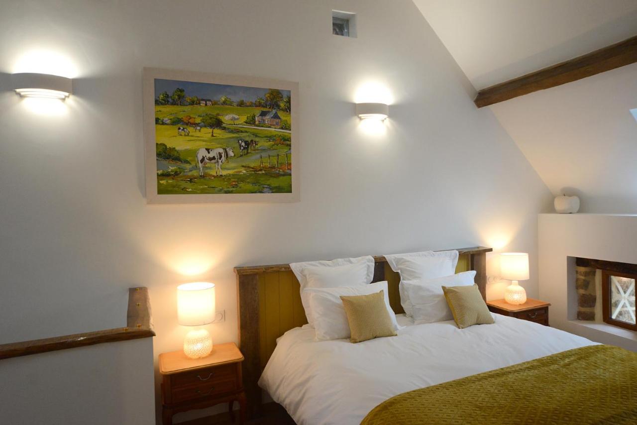Villa La Martinière à Saint-Aubin-Fosse-Louvain Extérieur photo